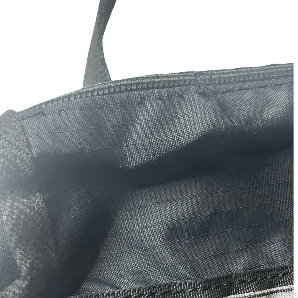 LeSportsac Black Nylon Crossbody Messenger Bag Adjustable Strap 11 x 8.5
